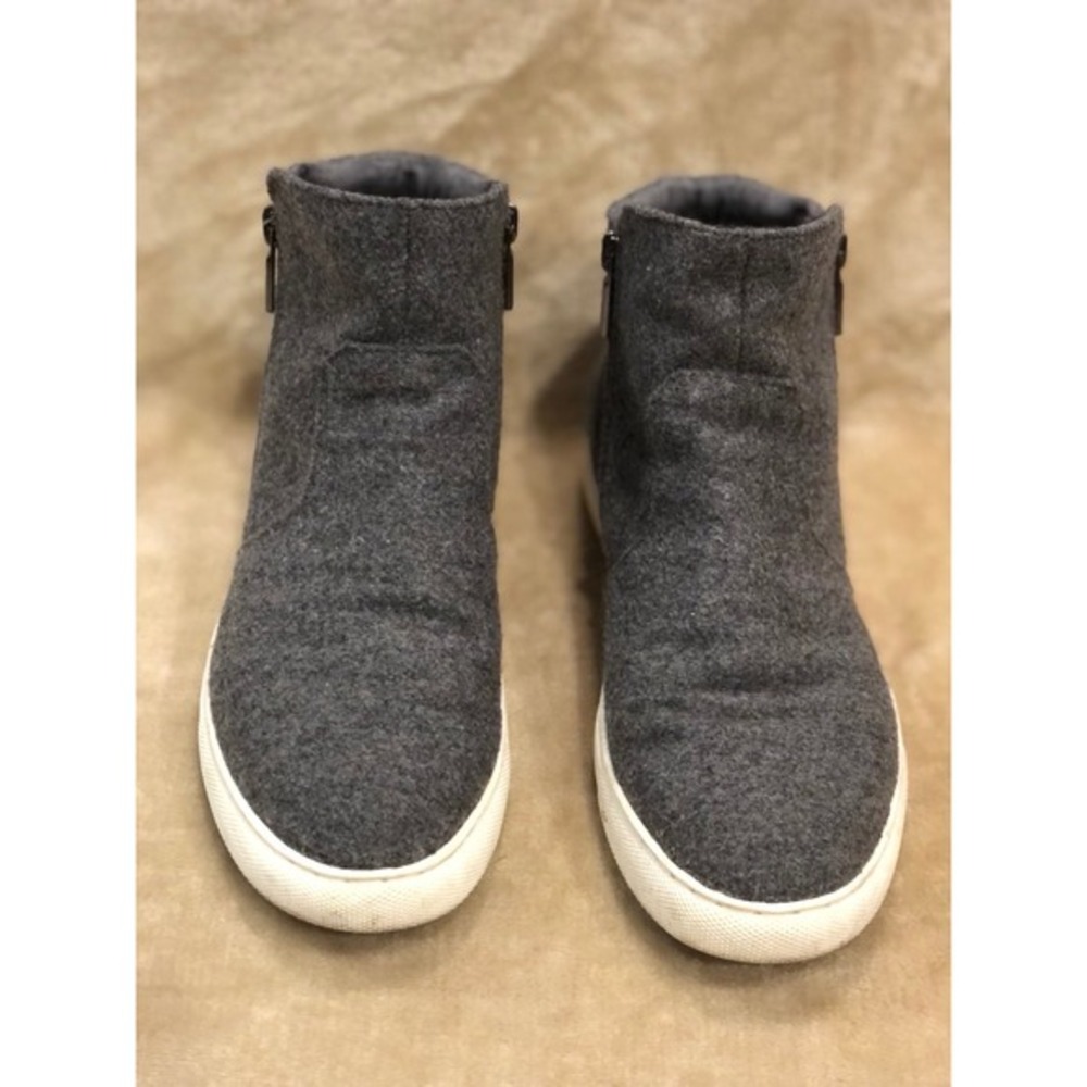 Kenneth Cole Gray Fuzzy Textile Keenan High Top Side Zip Boot Bootie Size 6.5